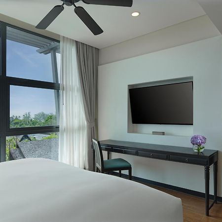 Avani Plus Mai Khao Phuket Suites Bagian luar foto