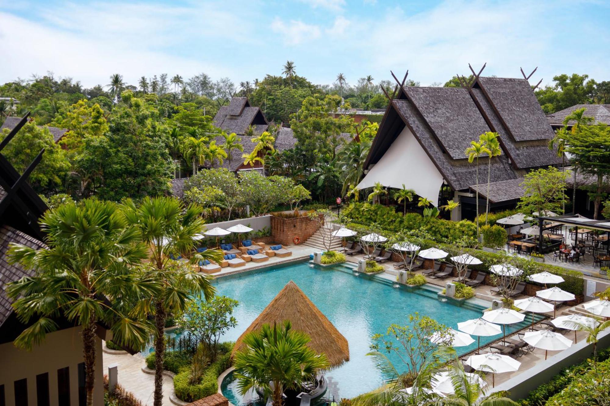 Avani Plus Mai Khao Phuket Suites Bagian luar foto