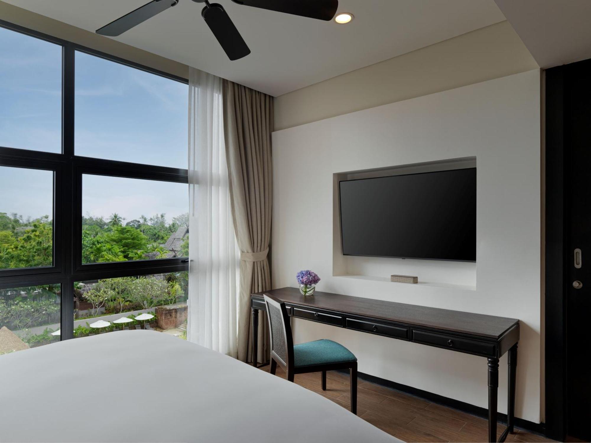 Avani Plus Mai Khao Phuket Suites Bagian luar foto