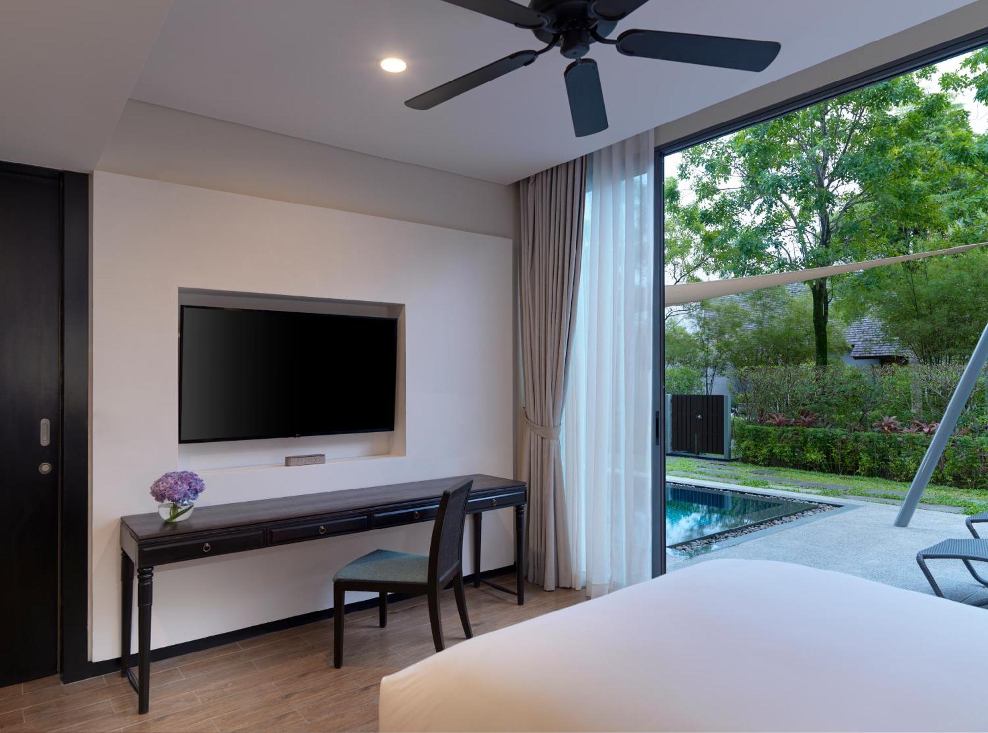Avani Plus Mai Khao Phuket Suites Bagian luar foto