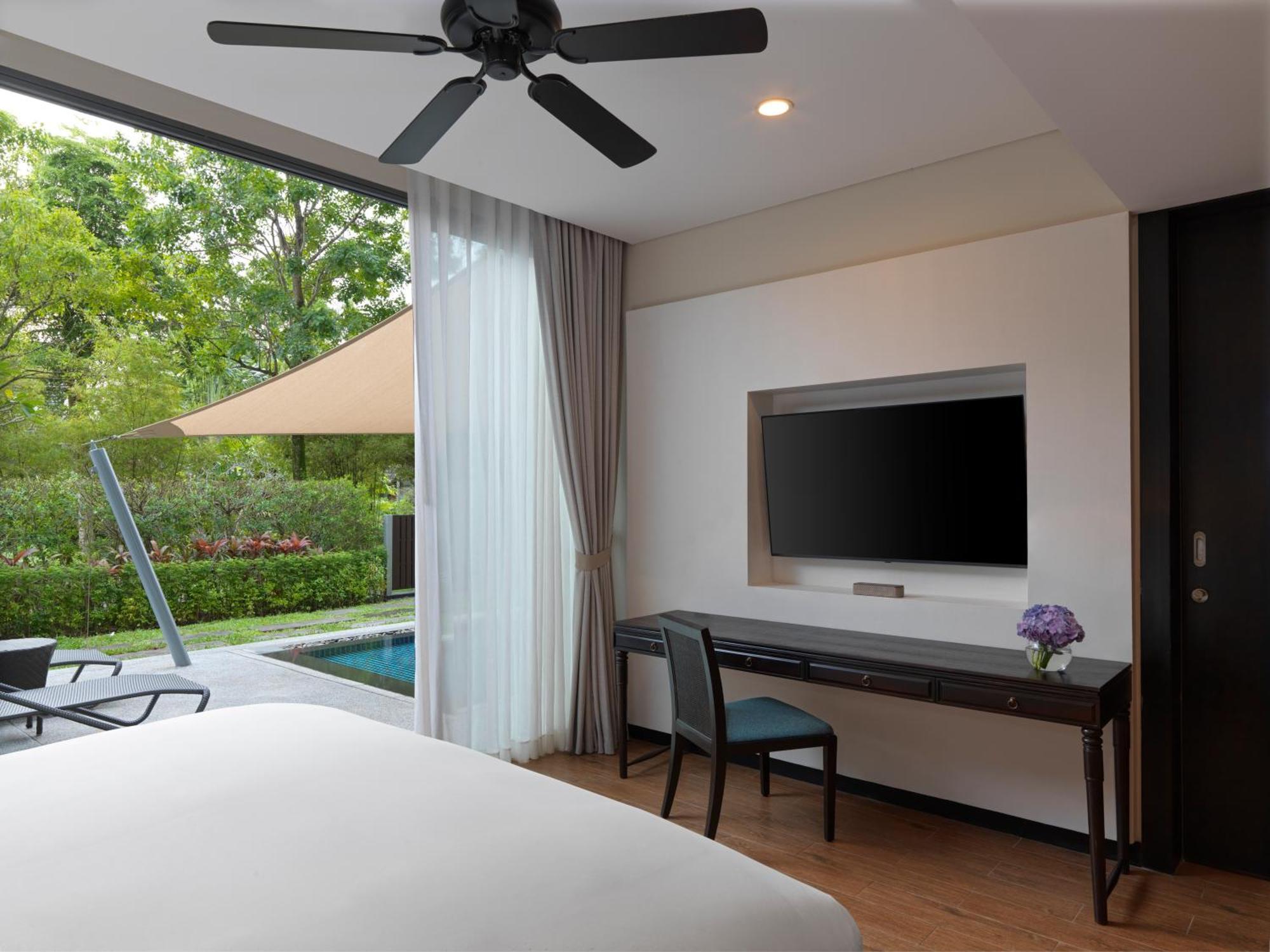 Avani Plus Mai Khao Phuket Suites Bagian luar foto