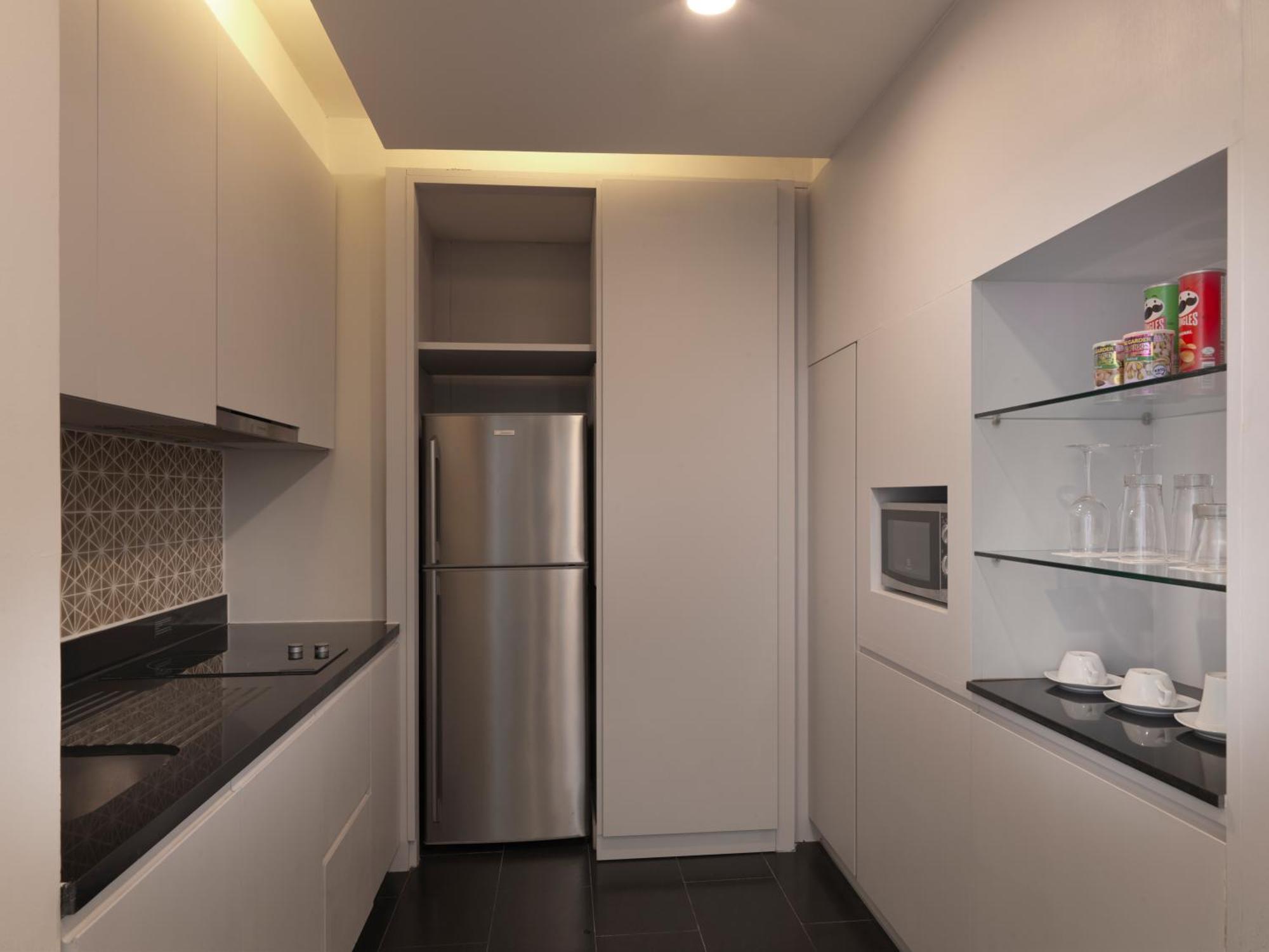 Avani Plus Mai Khao Phuket Suites Bagian luar foto