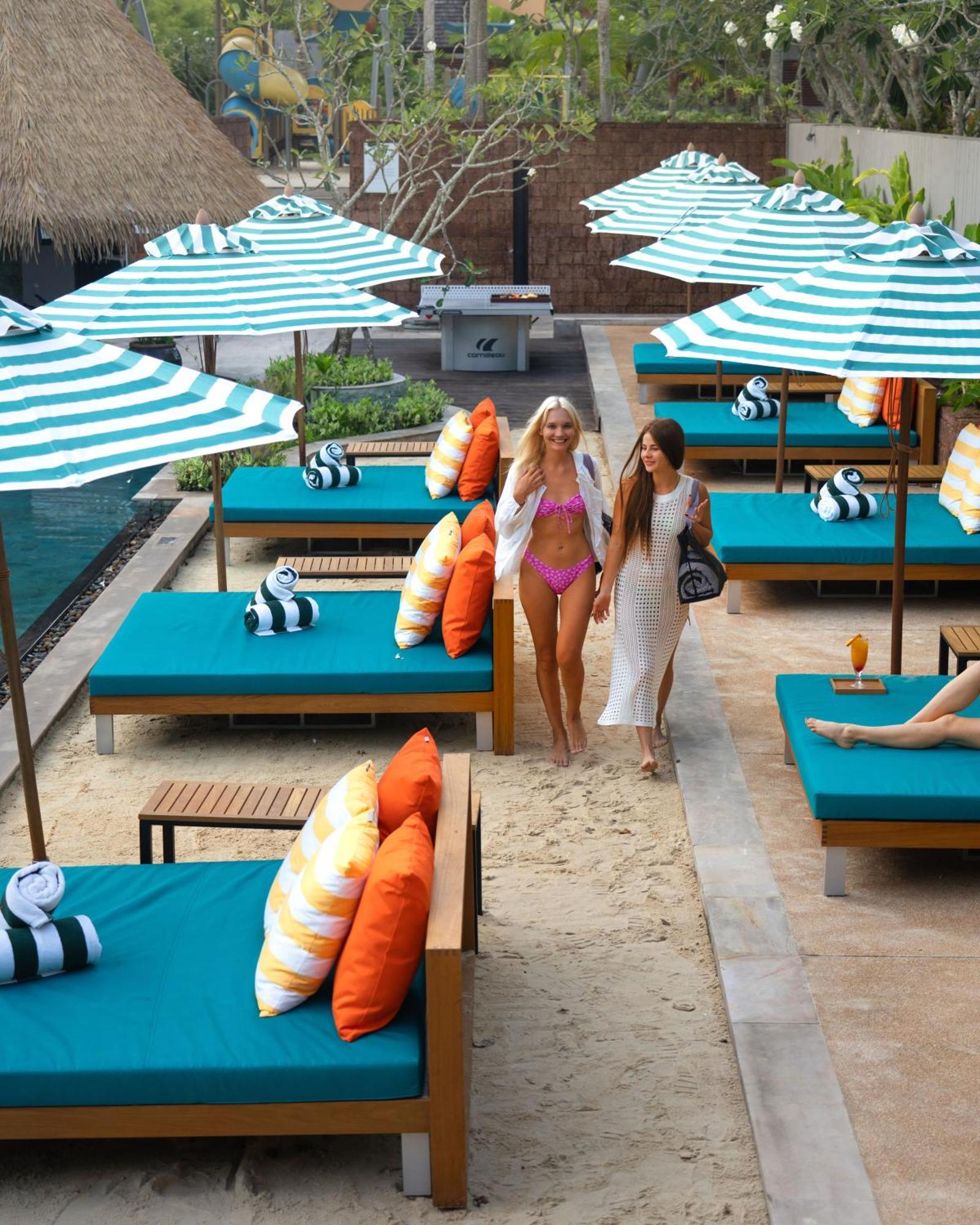 Avani Plus Mai Khao Phuket Suites Bagian luar foto